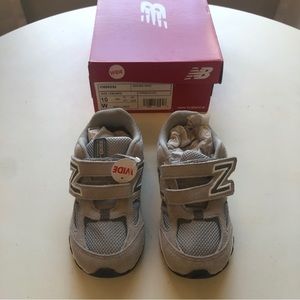 NEW New Balance Sneakers - Kids Size 10 Wide